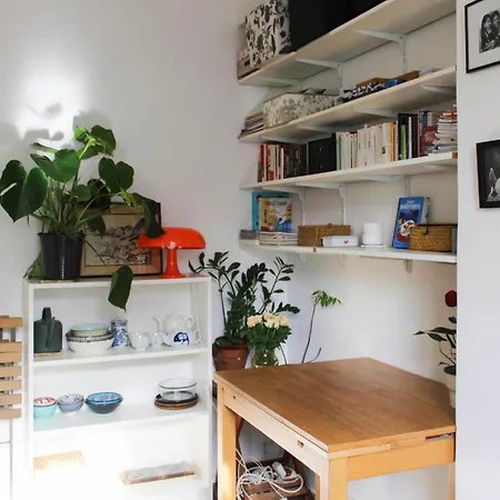 Cozy Nest Near Buttes-chaumont Apartment *